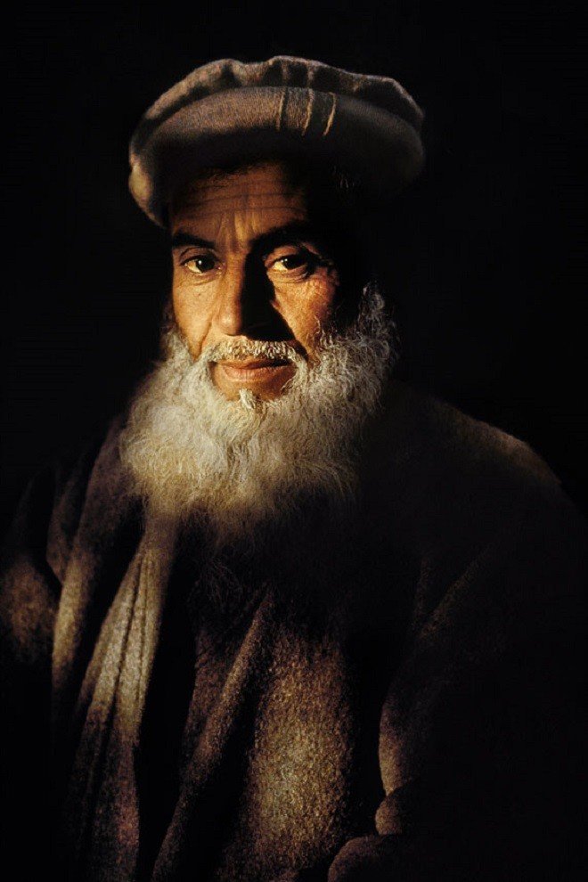 Мужчина с бородой в форме облака. 1992 год