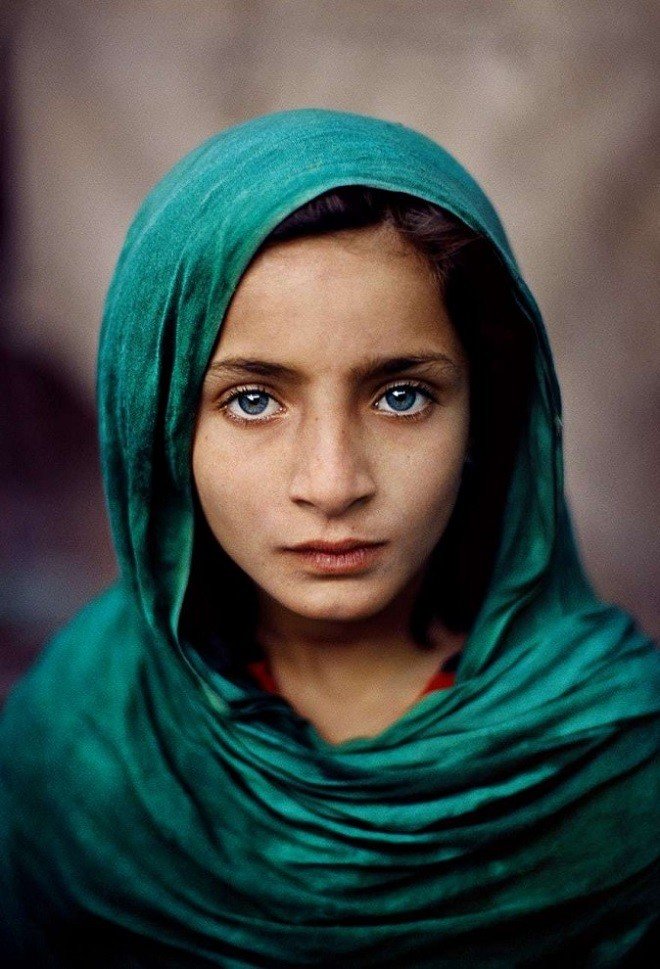 Афганская беженка в Пешаваре. Пакистан, 2002 год