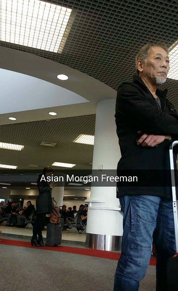 Товарищ столкнулся в аэропрту с азитским Морганом Фрименом