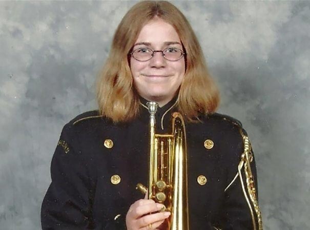 "Моя девушка играла в оркестре в старшей школе"
