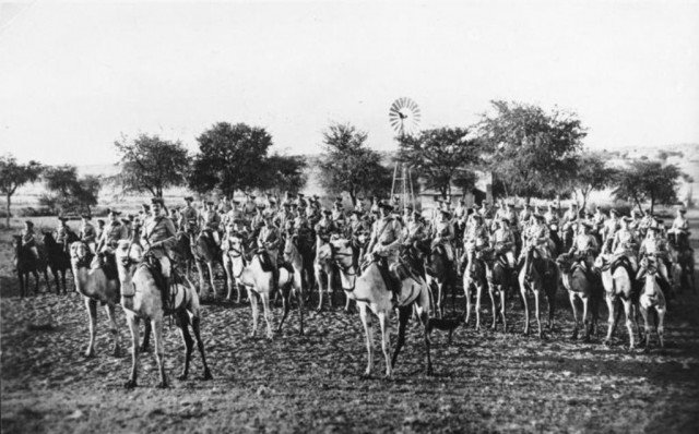 Германское колониальное подразделение во время восстания гереро и нама. Германская Юго-Западная Африка (современная Намибия), 1904 год