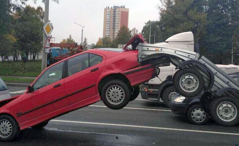 Прицеп взял удар на себя