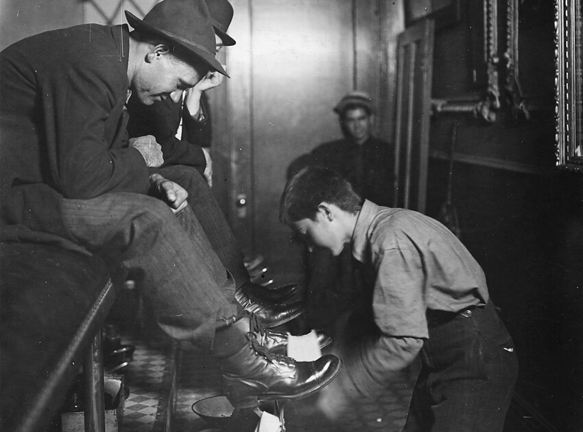 6. Многие известные деятели занимались чисткой обуви в юности 
