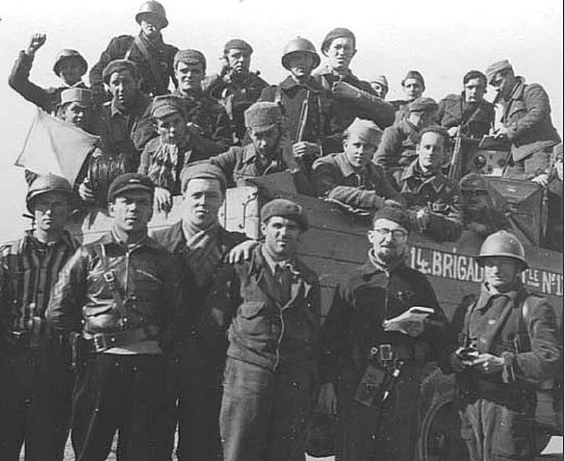 Бойцы интернациональной бригады Народной армии. Первая половина 1937 года.