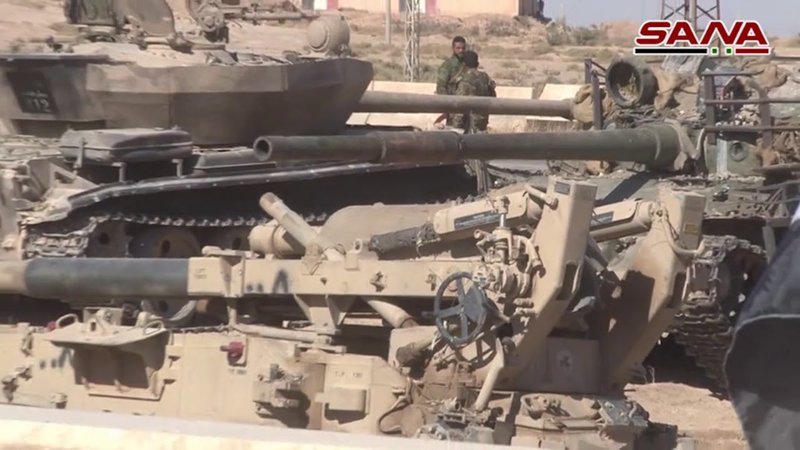 Видео с захваченными у ИГ советскими танками и оружием 