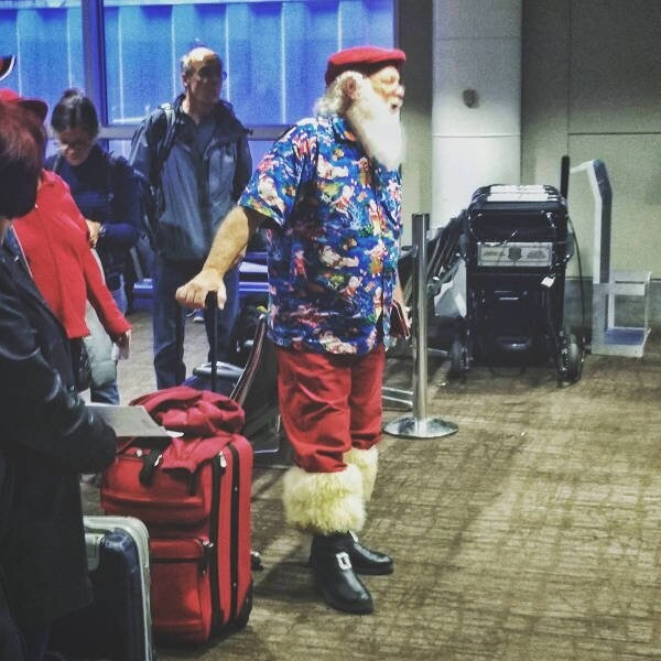 Санта едет на отдых