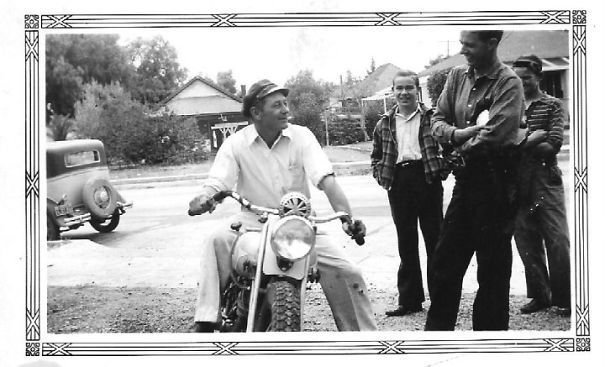 "Дед и его мотоцикл"