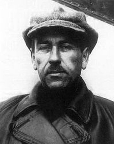 21.10.1937 по обвинению в шпионаже в пользу Германии был арестован авиаконструктор Андрей Туполев.