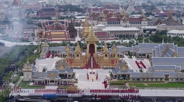 Как проходили в Таиланде похороны короля Рамы IX