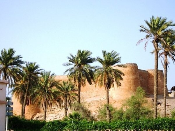 14. Этот замок является частью оазиса на западном берегу Персидского залива в Саудовской Аравии, называемых Катифа.