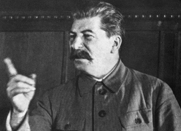  Но многое из отмененного позже вернул И. В . Сталин.