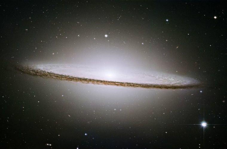 Самая большая галактика  