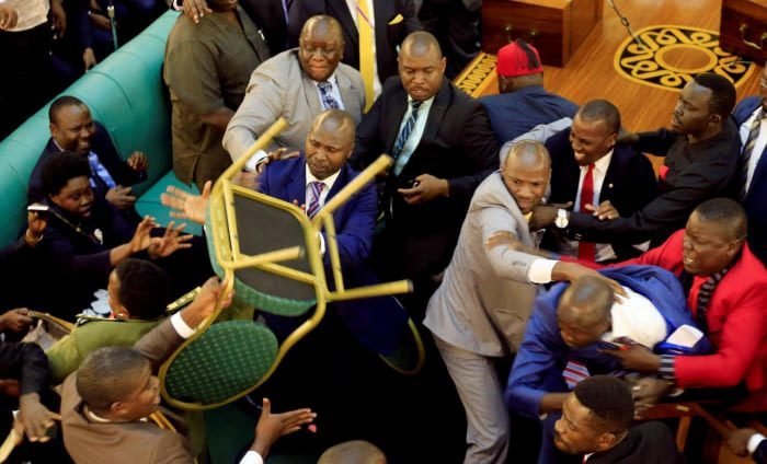 Заняты важными делами в парламенте Уганды