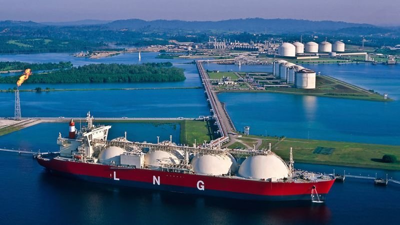 СМИ: танкеры США поставляют в Бельгию сжиженный газ, закупаемый в РФ