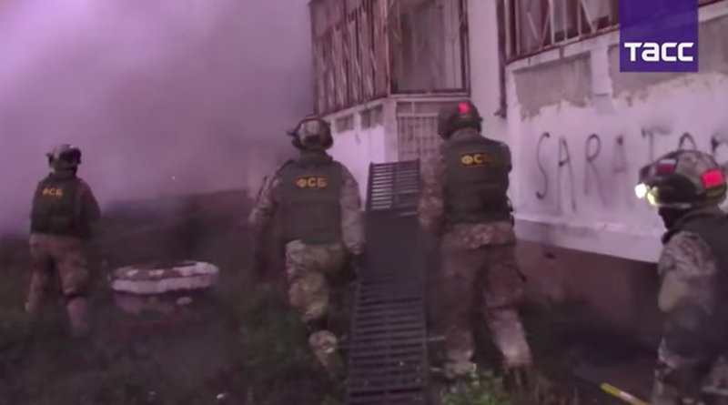 При задержании членов движения «Артподготовка» спецназу пришлось штурмовать квартиры