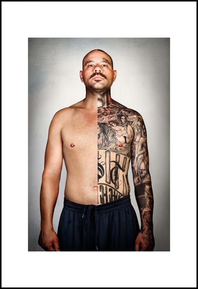 8 бывших членов преступных банд с татуировками и без