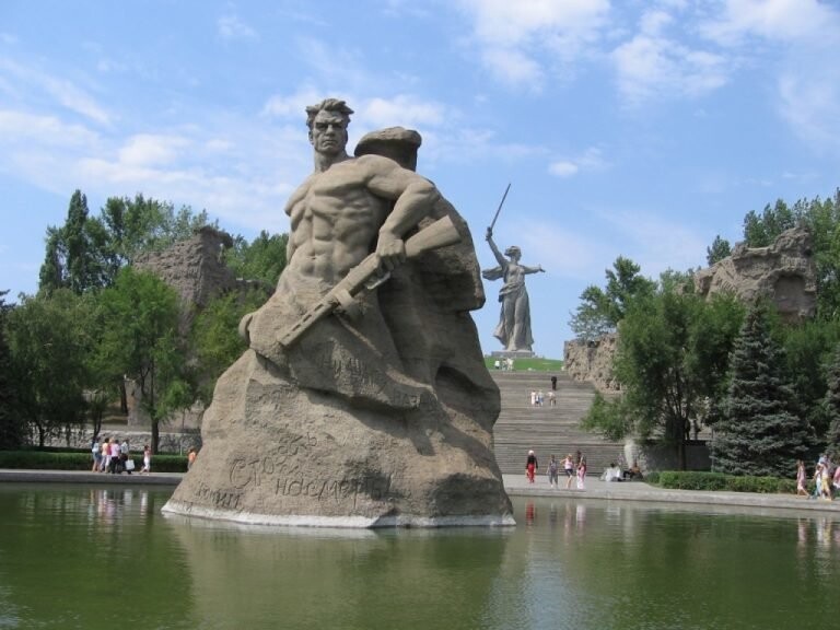 Сатанинская архитектура