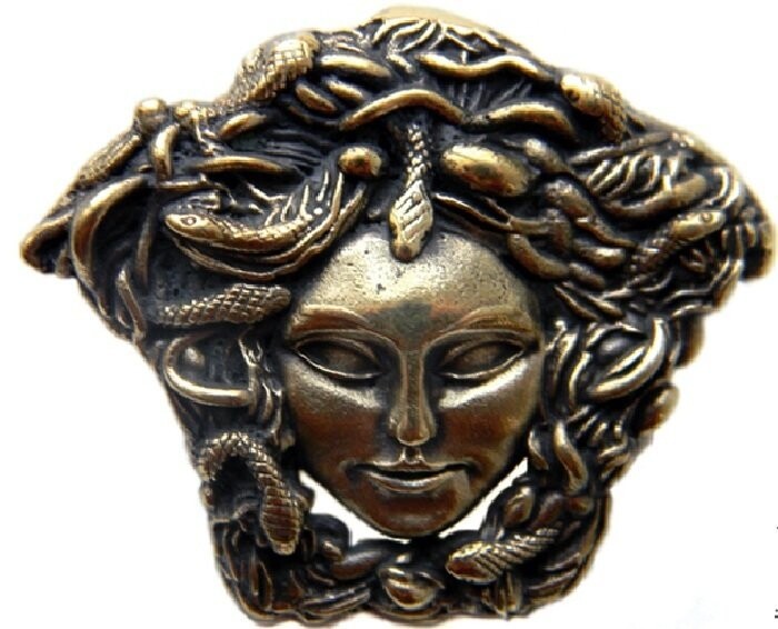Голова Медузы как символ защитницы и повелительницы