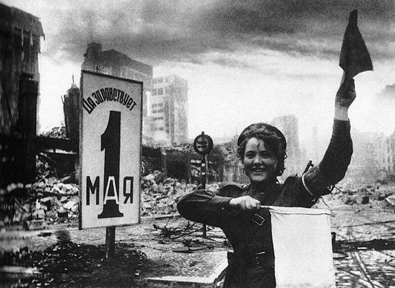 Евгений Халдей, Берлин 1 мая 1945 года 