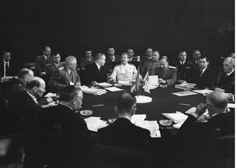 Александр Устинов, Потсдам, Германия 1945 год