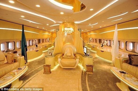 Небесный трон в самолете саудовского принца Аль-Валида 