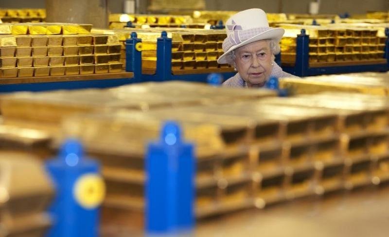 Банк Англии признался в помощи фашистам в торговле уворованным белочехами российским золотом	