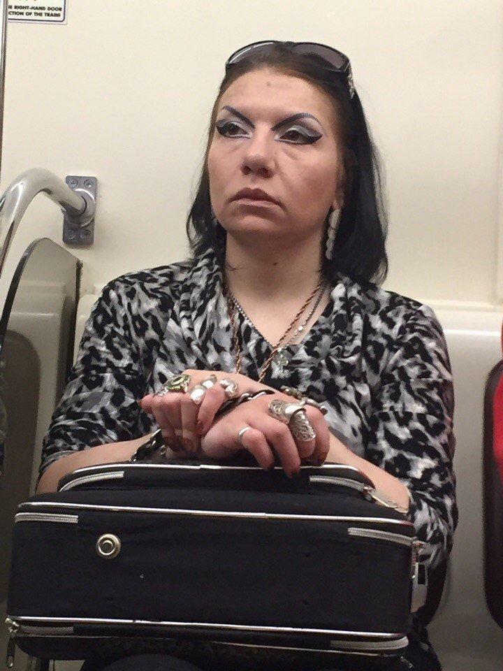 Модные люди в метро: осторожно, здесь может быть ваша фотография!