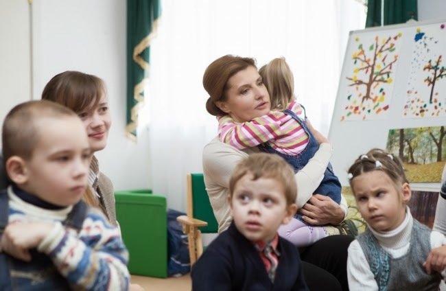Марина Порошенко присвоила деньги Сороса, которые предназначались детям с ограниченными возможностям