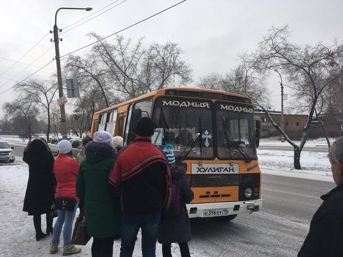 То чувство, когда за тобой заезжает модный хулиган