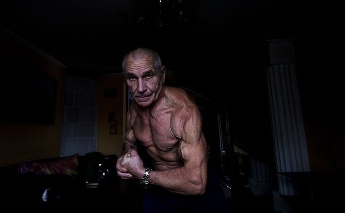 Как 70-летний бодибилдер решил не стареть
