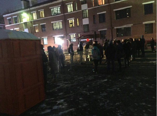 Пермь: Навальный проводит митинги за ларьком