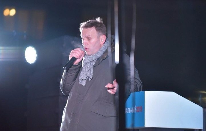Пермь: Навальный проводит митинги за ларьком