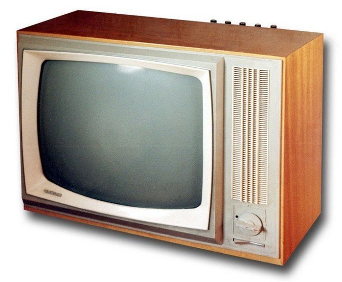 Конечно же главным бытовым прибором в доме всегда был и остаётся телевизор.