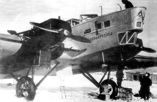 Самолет Г-1 (разоруженный ТБ-1), принадлежавший Управлению полярной авиации Главсевморпути, 1937 г.
