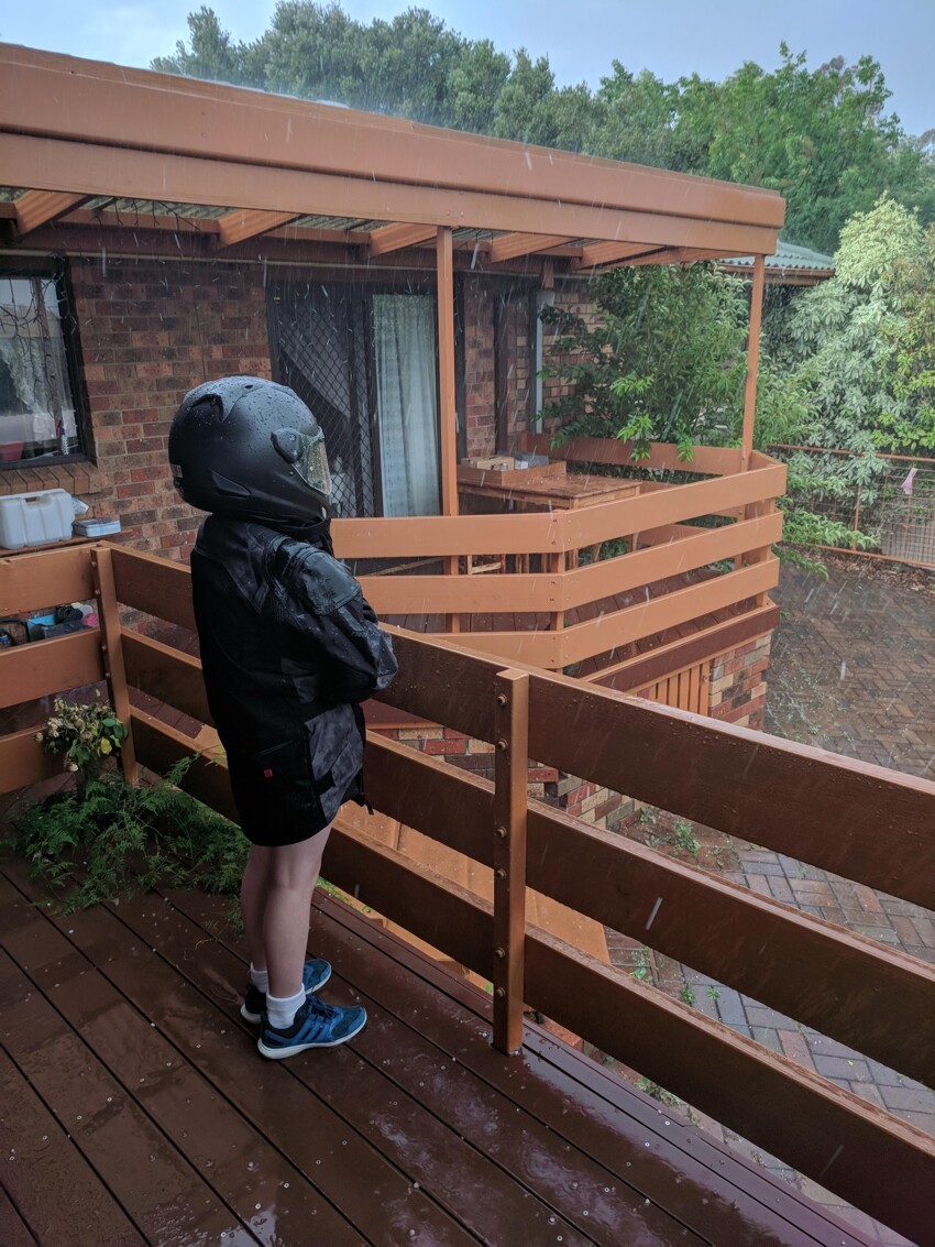 Защита от дождя