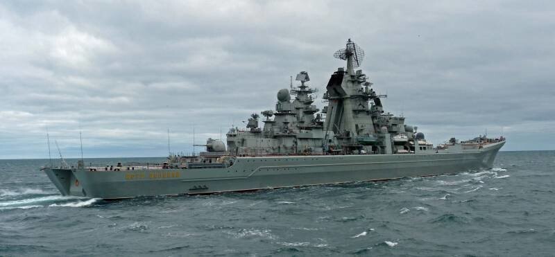 ВМФ России больше не нужны корабли?