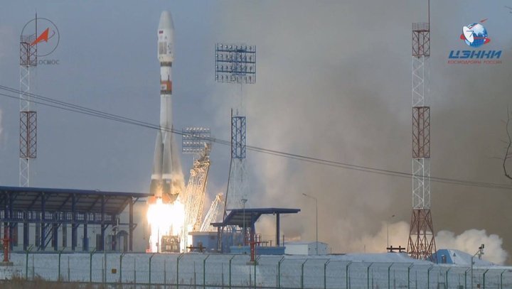 Российская ракета с 19 спутниками не вышла на орбиту и могла упасть в океан