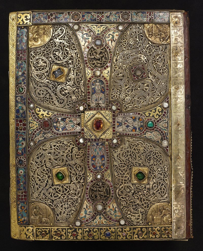 Задняя обложка евангелия Линдау, возможно, Зальцбург, последняя четверть восьмого века, между 880 и 899 годами