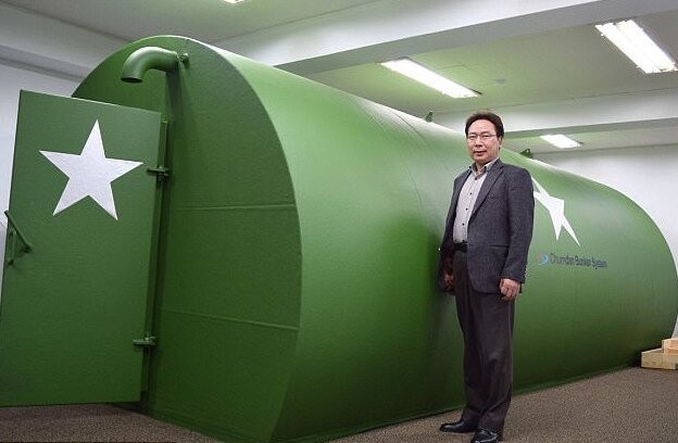 Го Ван Хек создал, как он уверяет, первый в мире бункер, которому не страшен ядерный удар