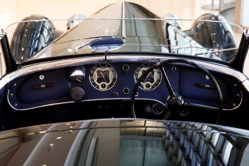 На аукционе "Сотбис" в Нью-Йорке выставят на продажу один из редчайших автомобилей в мире