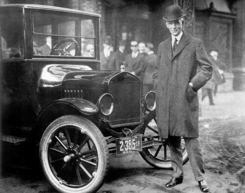 Фордовской новинке, стартовавшей в 1927 г., предстояло стать таким же долгоиграющим флагманом фирмы, как легендарная модель «Т».