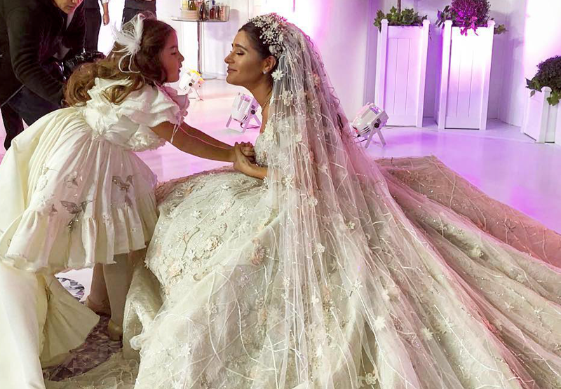 Свадьба года: как племянницу миллиардера Aлишepa Уcмaнoвa выдавали замуж