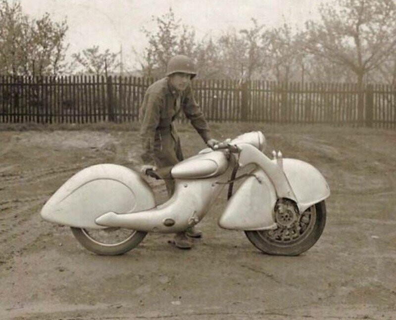 Исторические фотографии