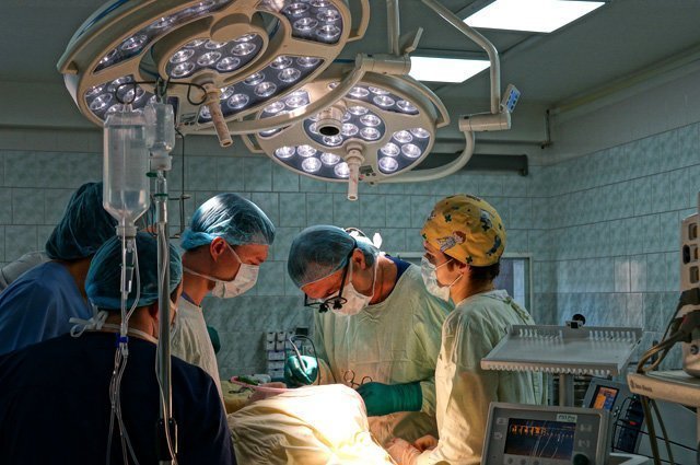 70 метастазов. Как хирург из Петербурга спас «безнадёжную» больную