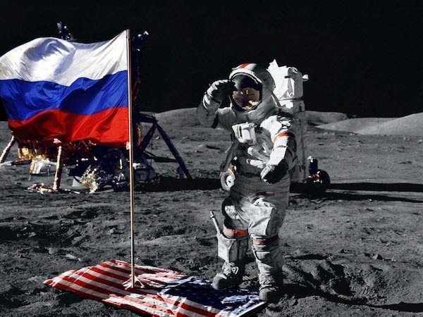 Хотят ли русские Луны?