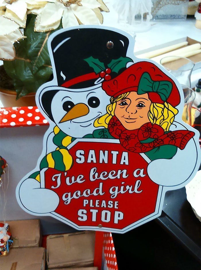 Жуткая декорация "Санта, я была хорошей девочкой, пожалуйста, остановись!"