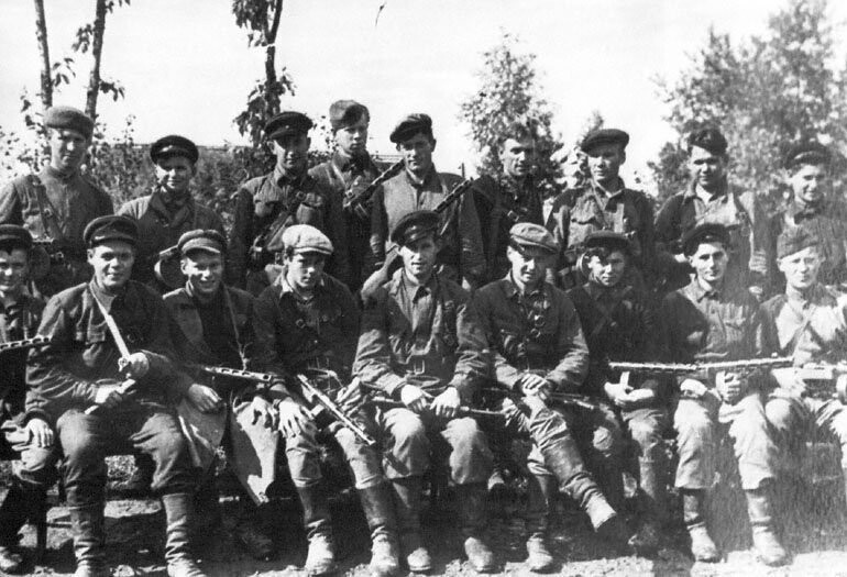 Какую цену заплатили за освобождение Родины ее защитники, воевавшие в тылу врага