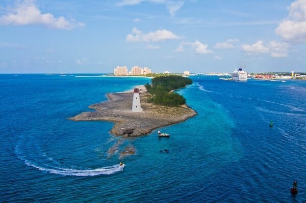 2. Багамские острова, пляж Cabbage острова Paradise