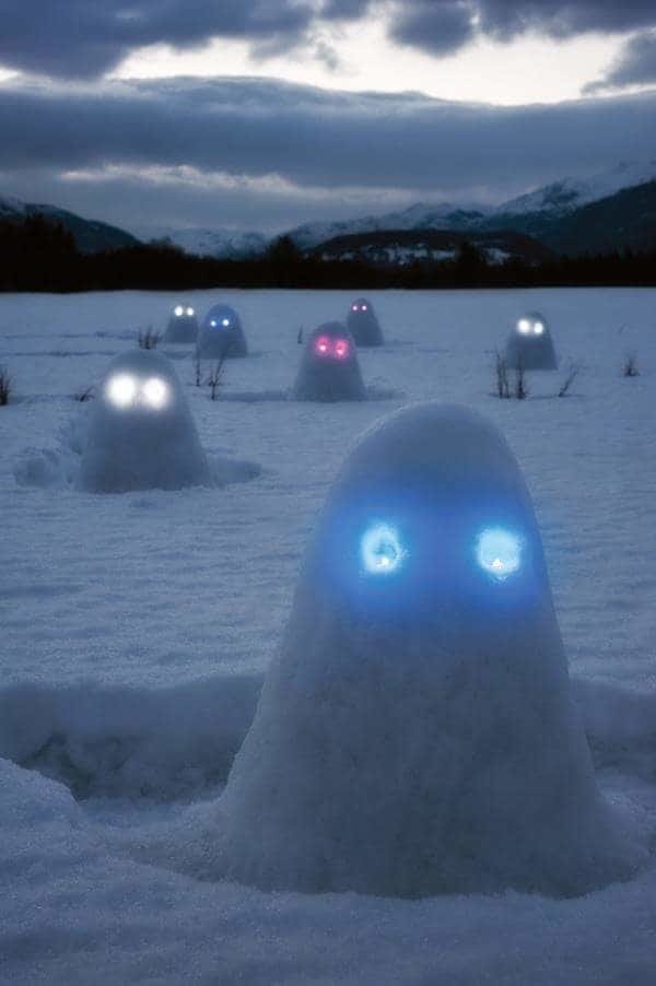 Нашествие снеговиков-инопланетян