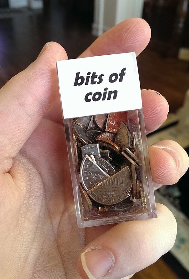 Такие вот биткоины (Bitcoin, от bit - "бит, частица" и coin - "монета")